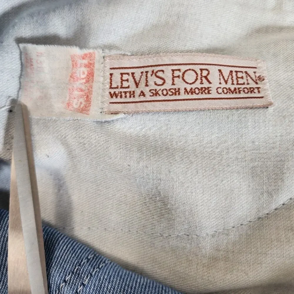 Vintage Levi’s for Men Orange Tab Jeans Medium Wash Men’s Size 36x28